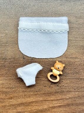 Calico Critters Sylvanian Families Baby Diaper Teddy Bear Teether Blanket SET